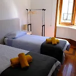 Yellow Albergue Aveiro