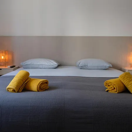 Hostel Yellow *