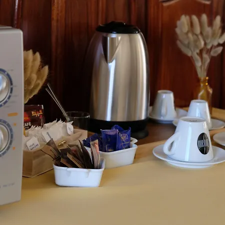 Yellow 旅馆 阿威罗