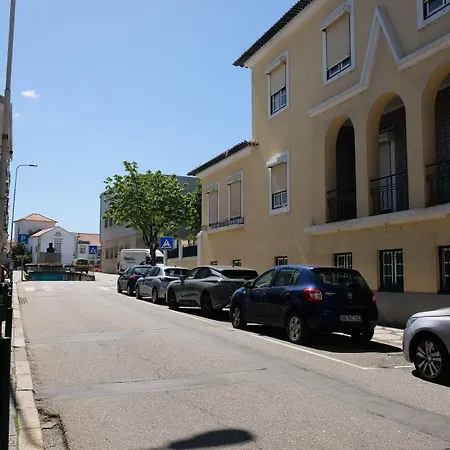 Albergue Yellow