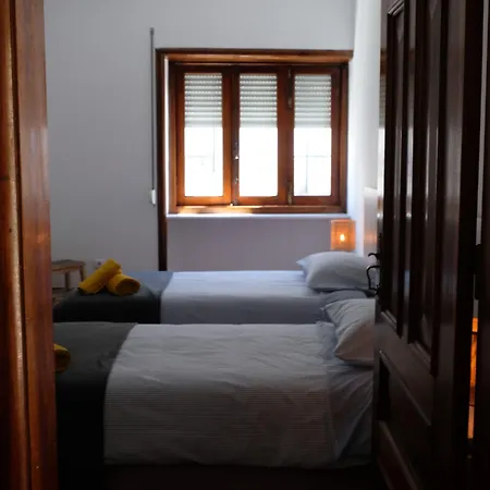 Yellow Albergue Aveiro